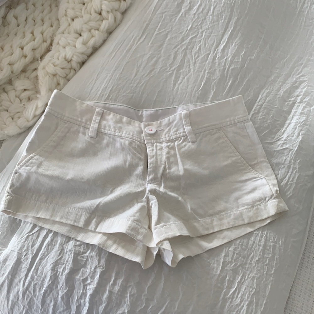 Lilly Pulitzer the Walsh white size 2